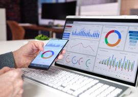 Tendances Web 2025 : IA, AEO et Vibecoding – Ce que votre entreprise doit savoir